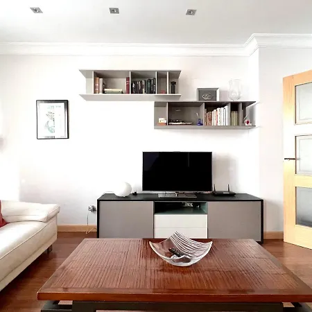 Housingleon - Centro Colon * 레온