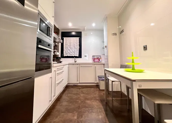 Housingleon - Centro Colon * León